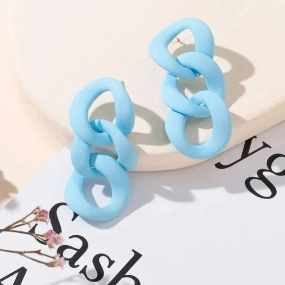 2/$28 Jewelry - Applies to all jewelry - Bundle any two pieces of your choice! - Picture 1 of 4